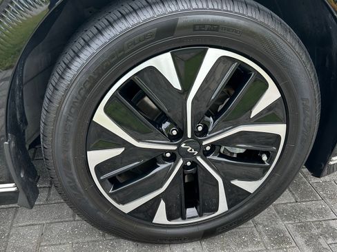 Used 2023 Kia EV6 Wind w/ Wind Technology Package RWD image 18
