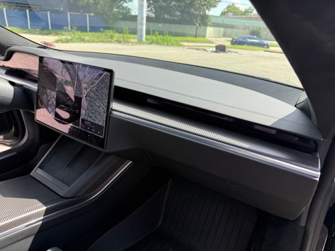 Used 2024 Tesla Model S Plaid AWD/4WD image 19