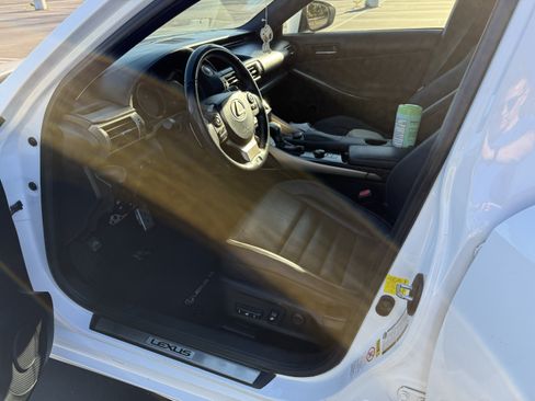 Used 2014 Lexus IS 350 image 11
