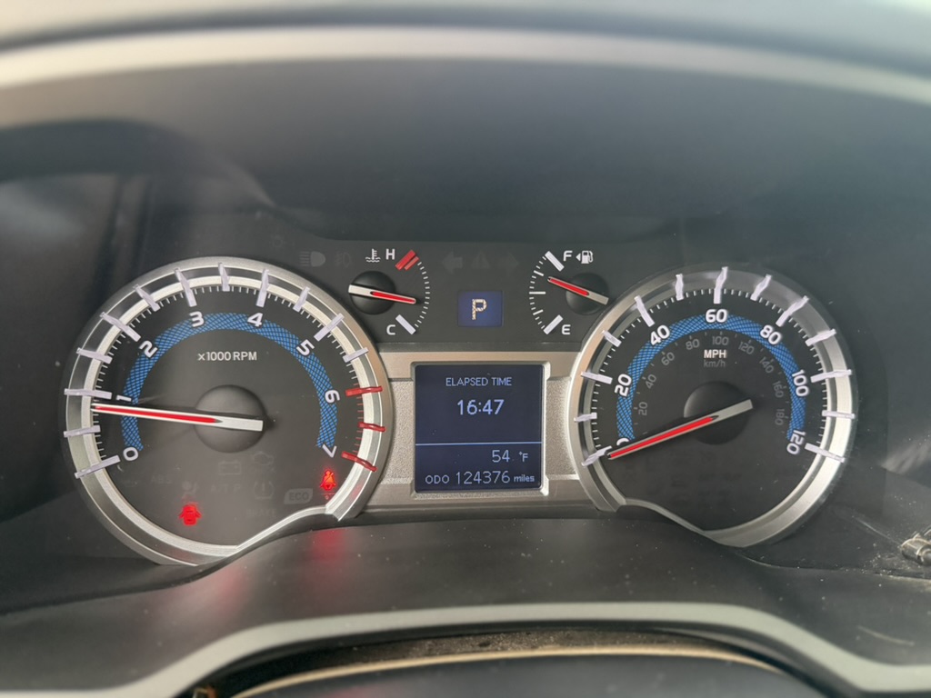 Used 2015 Toyota 4Runner TRD Pro AWD/4WD image 26