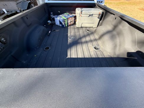 Used 2023 RAM 3500 Limited image 14