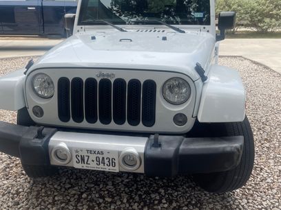 Used 2015 Jeep Wrangler Unlimited Sahara w/ Connectivity Group
