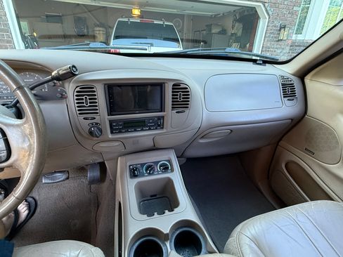 Used 2000 Ford Expedition Eddie Bauer AWD/4WD image 14