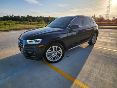 Used 2019 Audi Q5 Prestige w/ Prestige Package
