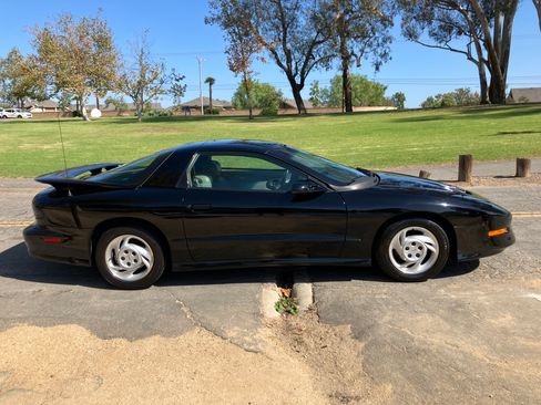 Used 1993 Pontiac Firebird Trans Am image 23