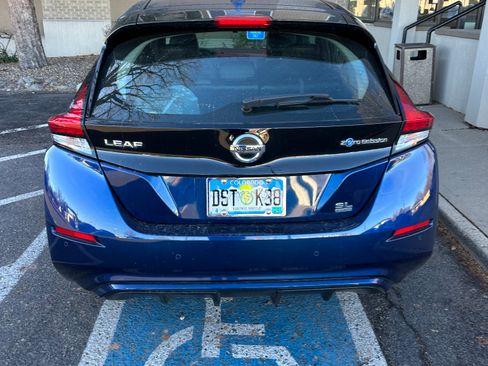 Used 2020 Nissan Leaf SL Plus image 5