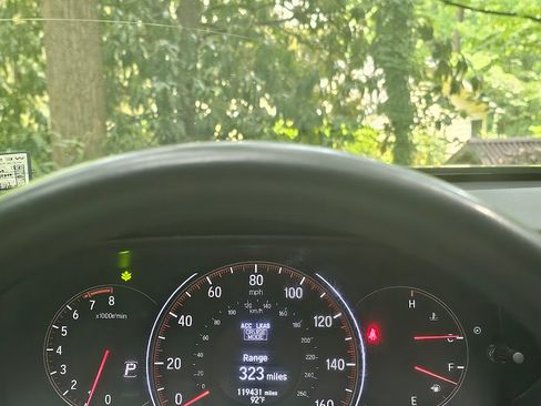 Used 2017 Honda Accord EX-L image 13
