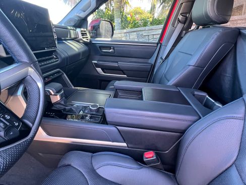 Used 2022 Toyota Tundra Platinum image 13