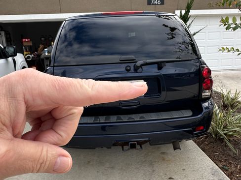 Used 2009 Chevrolet TrailBlazer LT w/ Sun And Sound Package image 9