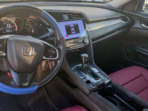 Used 2018 Honda Civic LX image 8