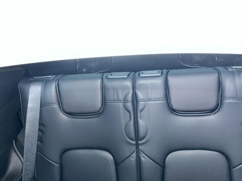 Used 2023 Tesla Model Y Long Range image 12