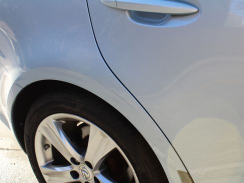 Used 2011 Lexus IS 250 w/ Premium Pkg Value Edition image 17