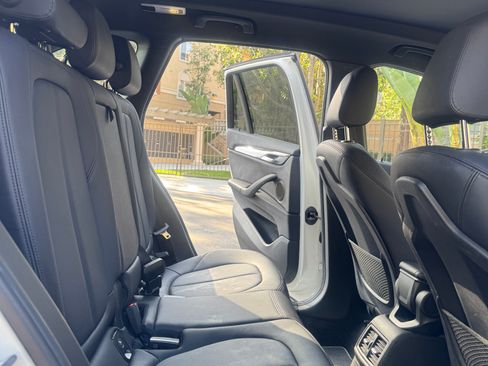 Used 2020 BMW X1 sDrive28i w/ Premium Package FWD image 9
