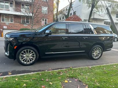 Used 2024 Cadillac Escalade ESV Premium Luxury