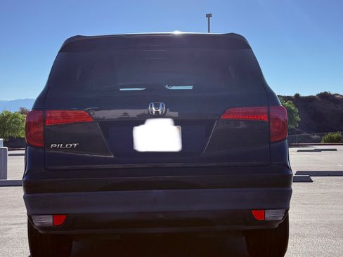 Used 2016 Honda Pilot LX image 6