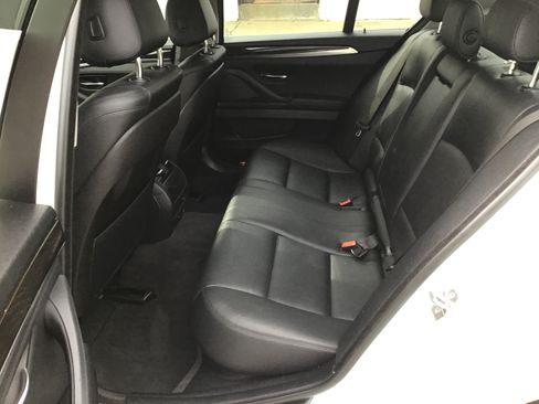 Used 2014 BMW 528i Sedan image 4