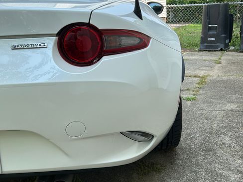 Used 2023 MAZDA MX-5 Miata Grand Touring image 12