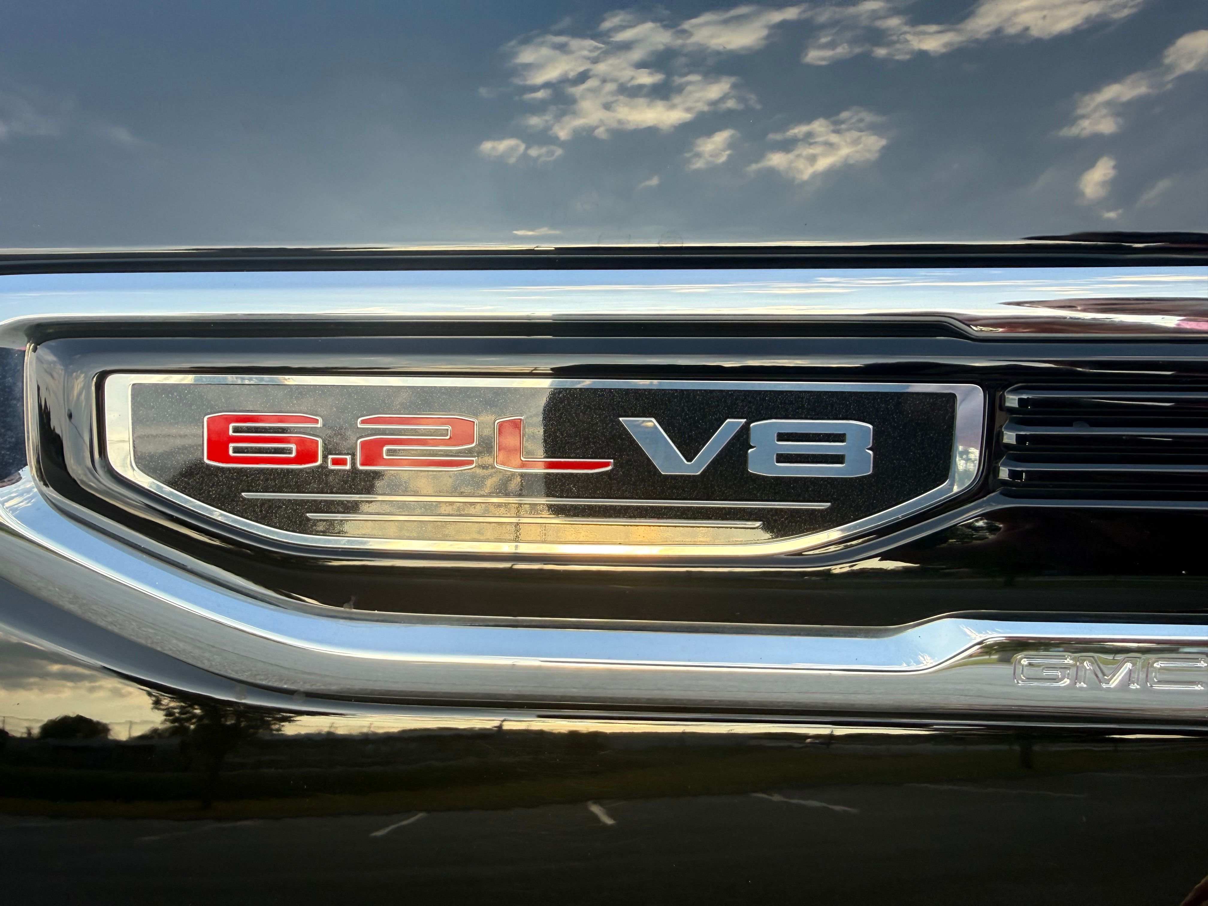 Used 2024 GMC Sierra 1500 Denali AWD/4WD image 13