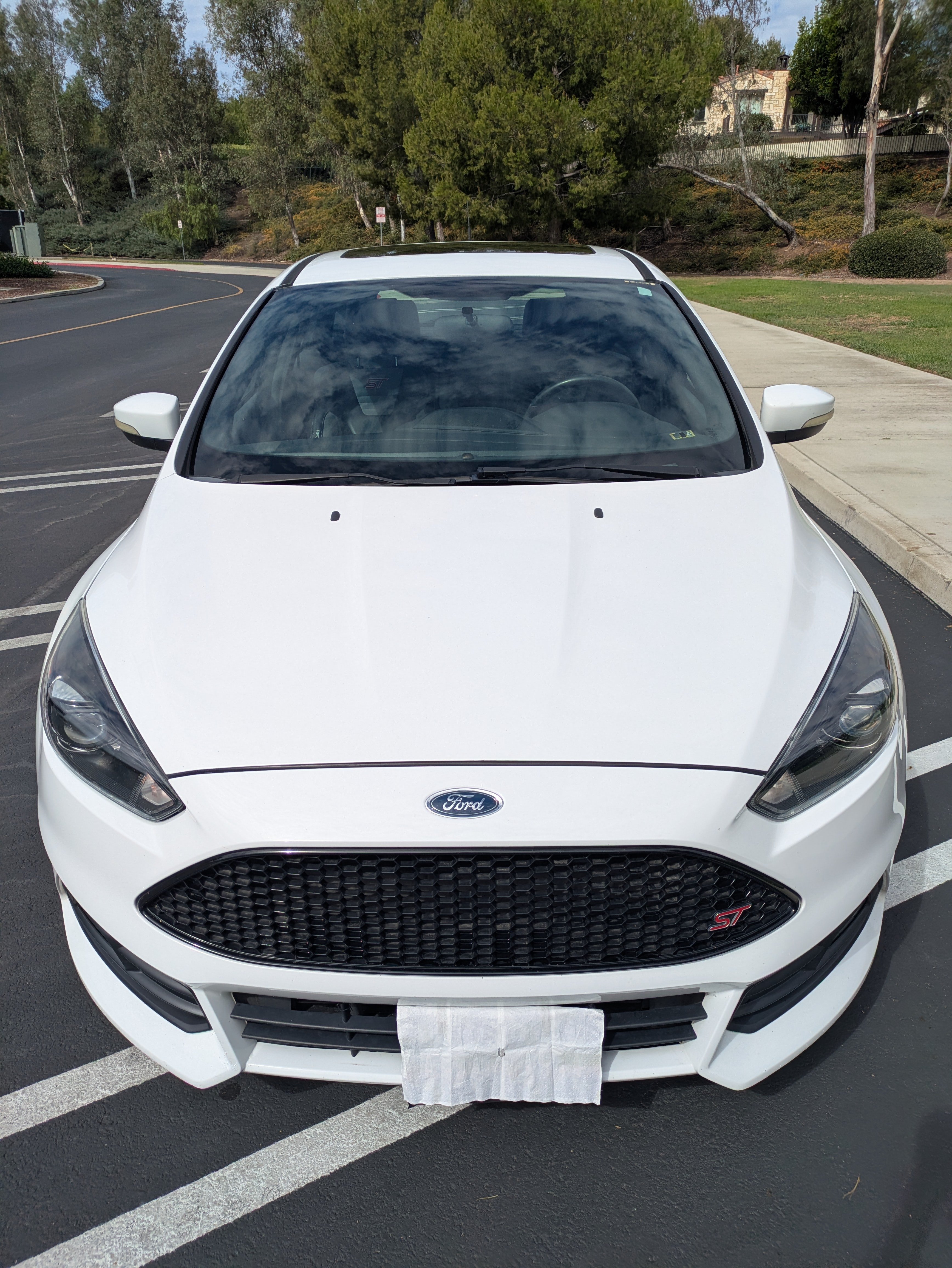 Used 2017 Ford Focus ST w/ Equipment Group 401A FWD image 11