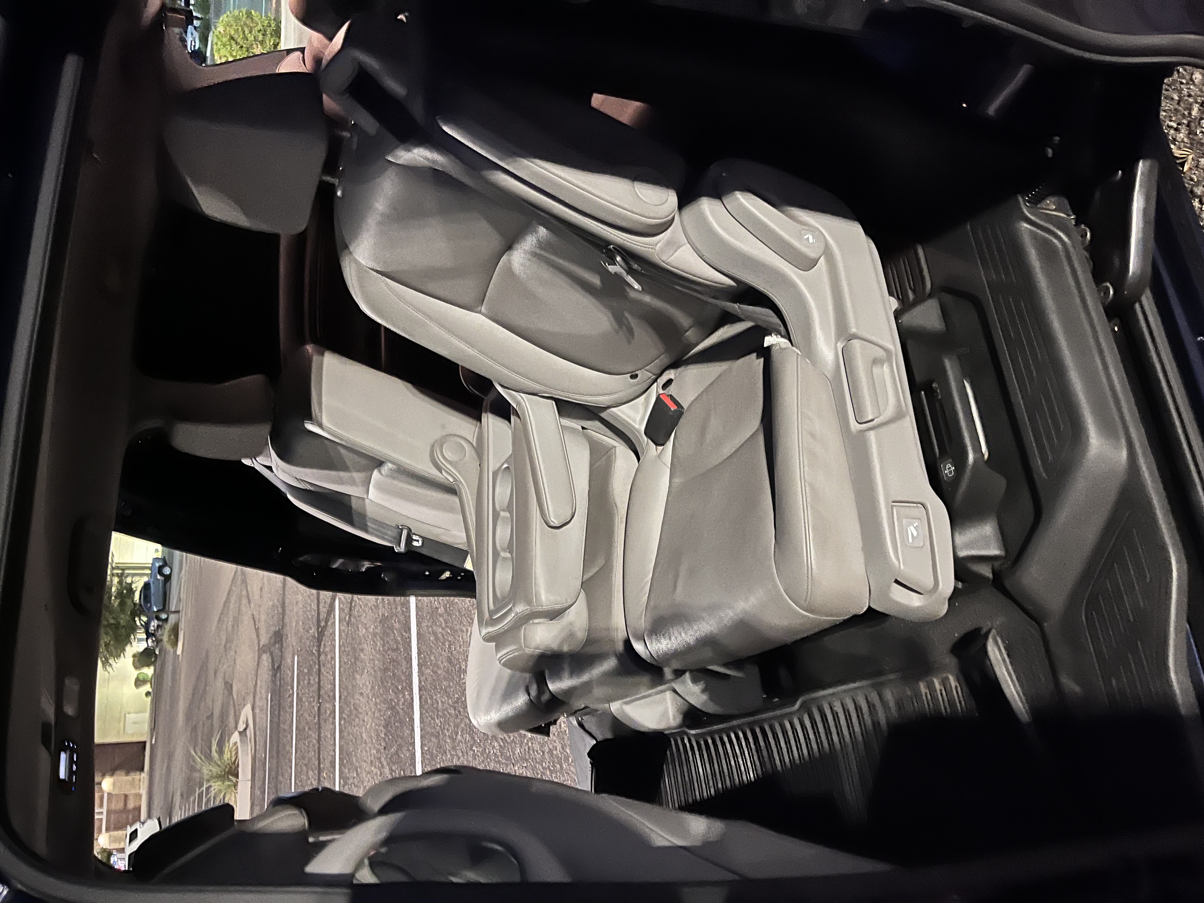 Used 2018 Honda Odyssey Elite image 6