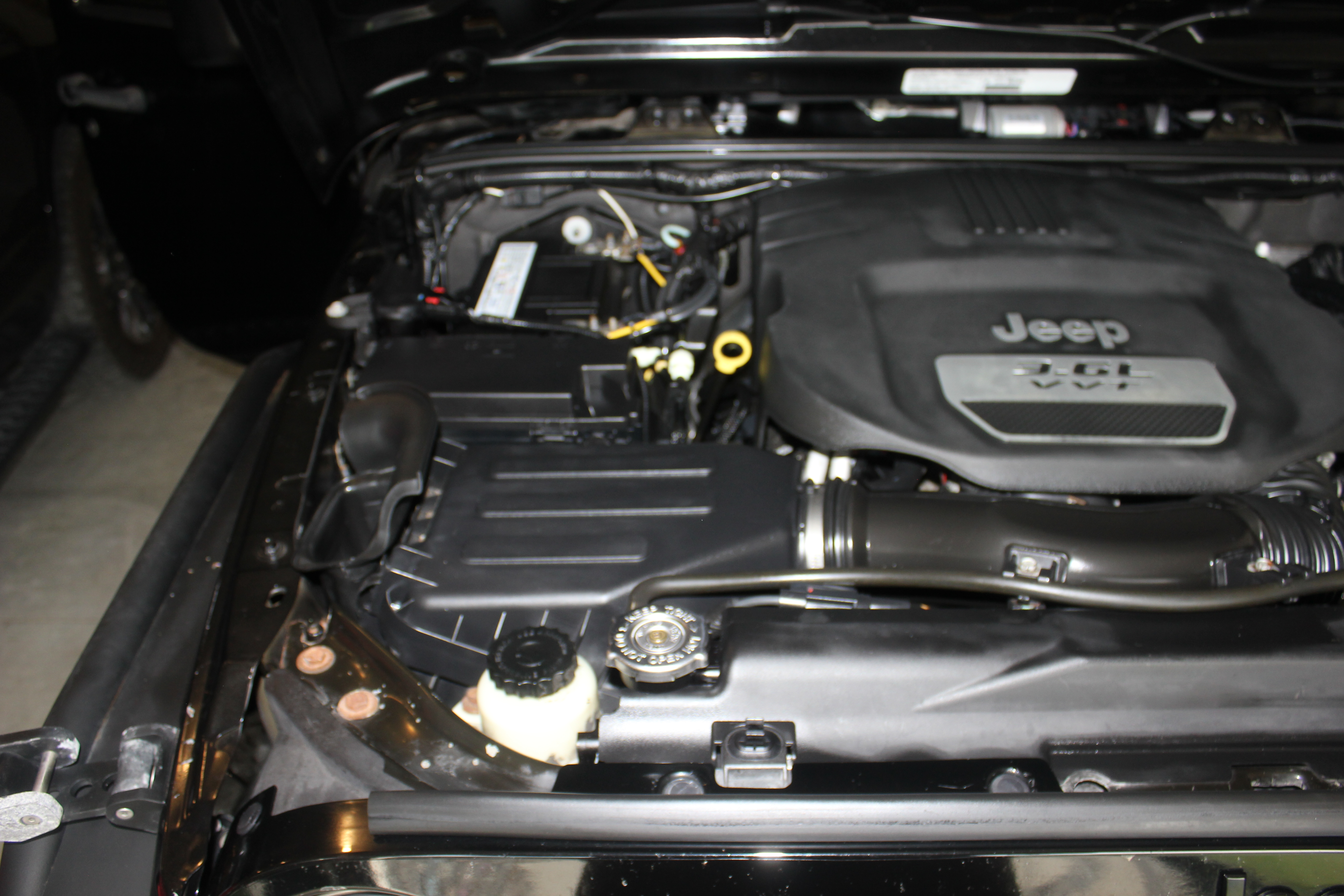 Used 2013 Jeep Wrangler Sport AWD/4WD image 21