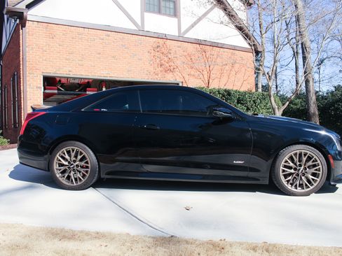 Used 2016 Cadillac ATS V w/ Luxury Package image 5