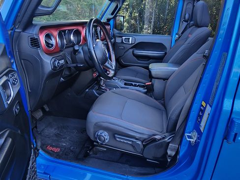 Used 2021 Jeep Wrangler Unlimited Rubicon image 9