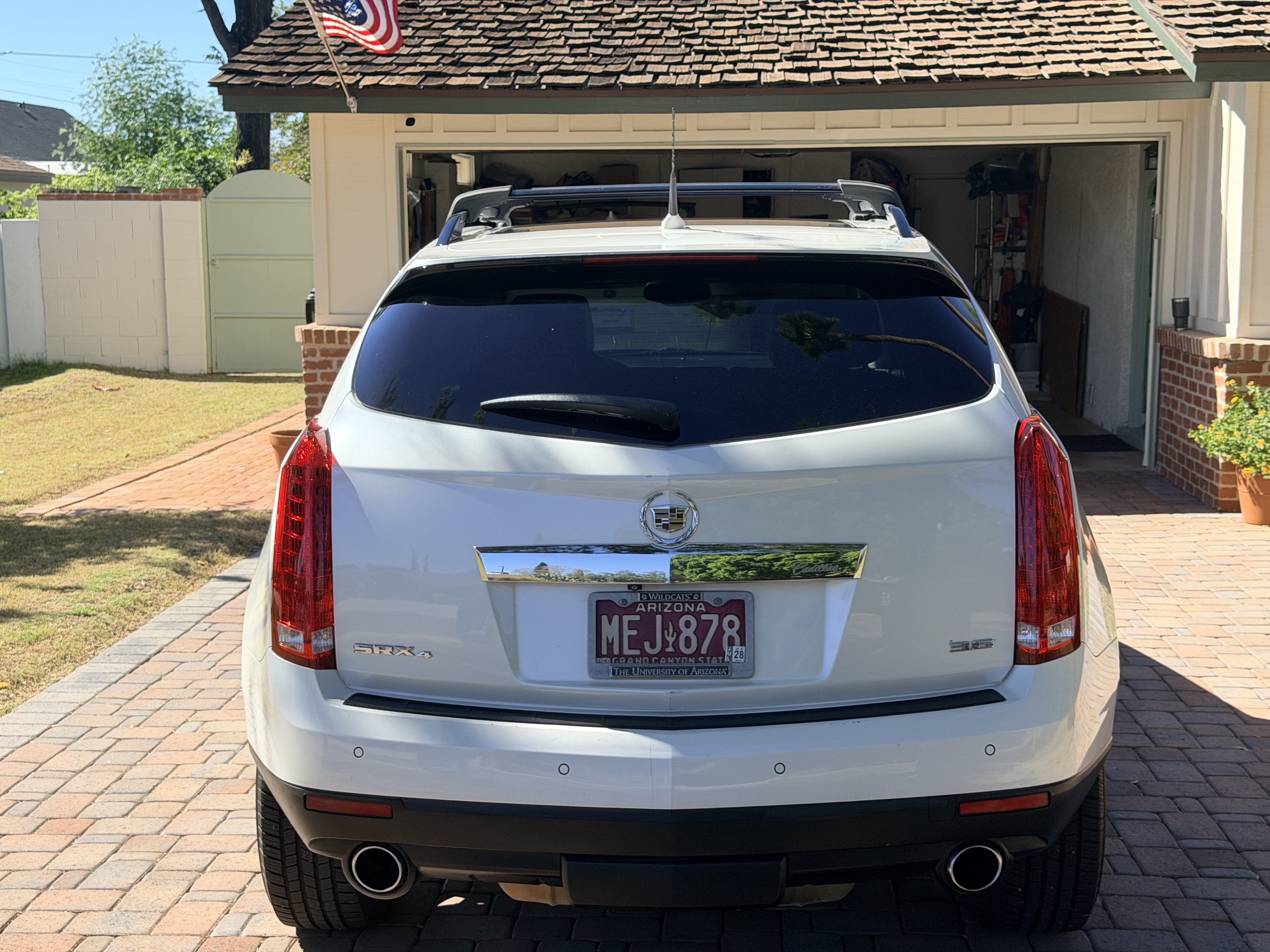 Used 2013 Cadillac SRX Performance w/ Driver Awareness Package AWD/4WD image 8