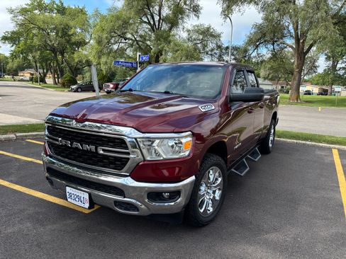 Used 2022 RAM 1500 Big Horn AWD/4WD image 9