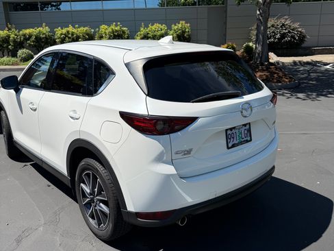Used 2018 MAZDA CX-5 Grand Touring w/ Premium Package AWD/4WD image 4