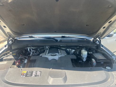 Used 2015 Cadillac Escalade ESV Platinum image 17