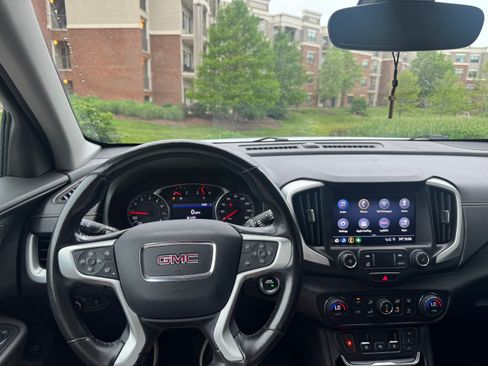 Used 2020 GMC Terrain SLT w/ Preferred Package AWD/4WD image 15