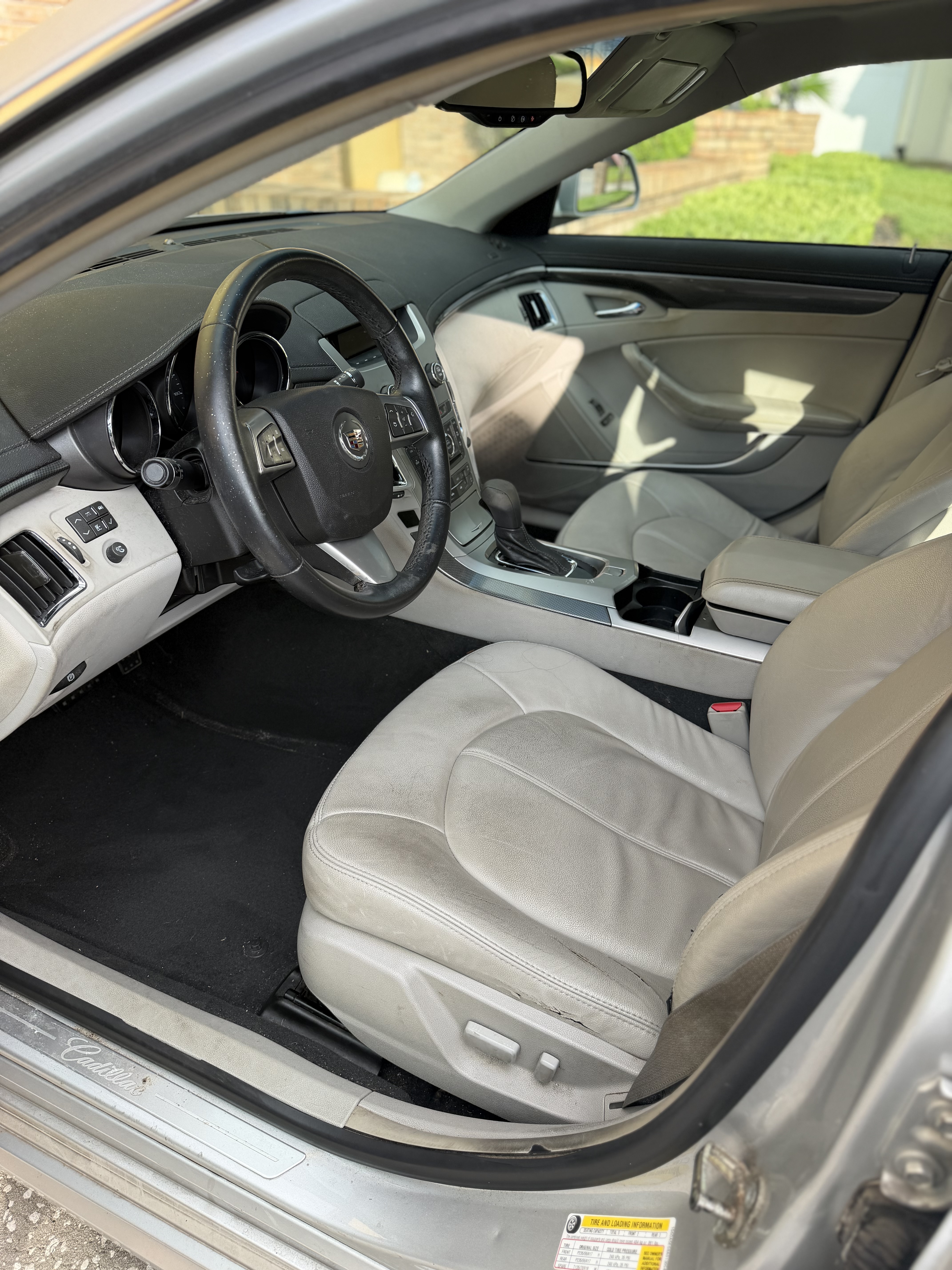 Used 2010 Cadillac CTS Sedan RWD image 8