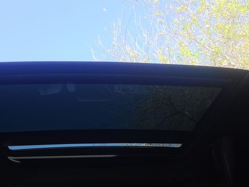 Used 2019 Jeep Grand Cherokee Limited w/ Luxury Group II image 14