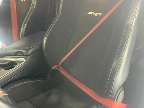 Used 2016 Dodge Challenger SRT Hellcat image 8