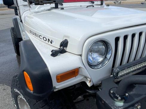 Used 2006 Jeep Wrangler Unlimited Rubicon image 15