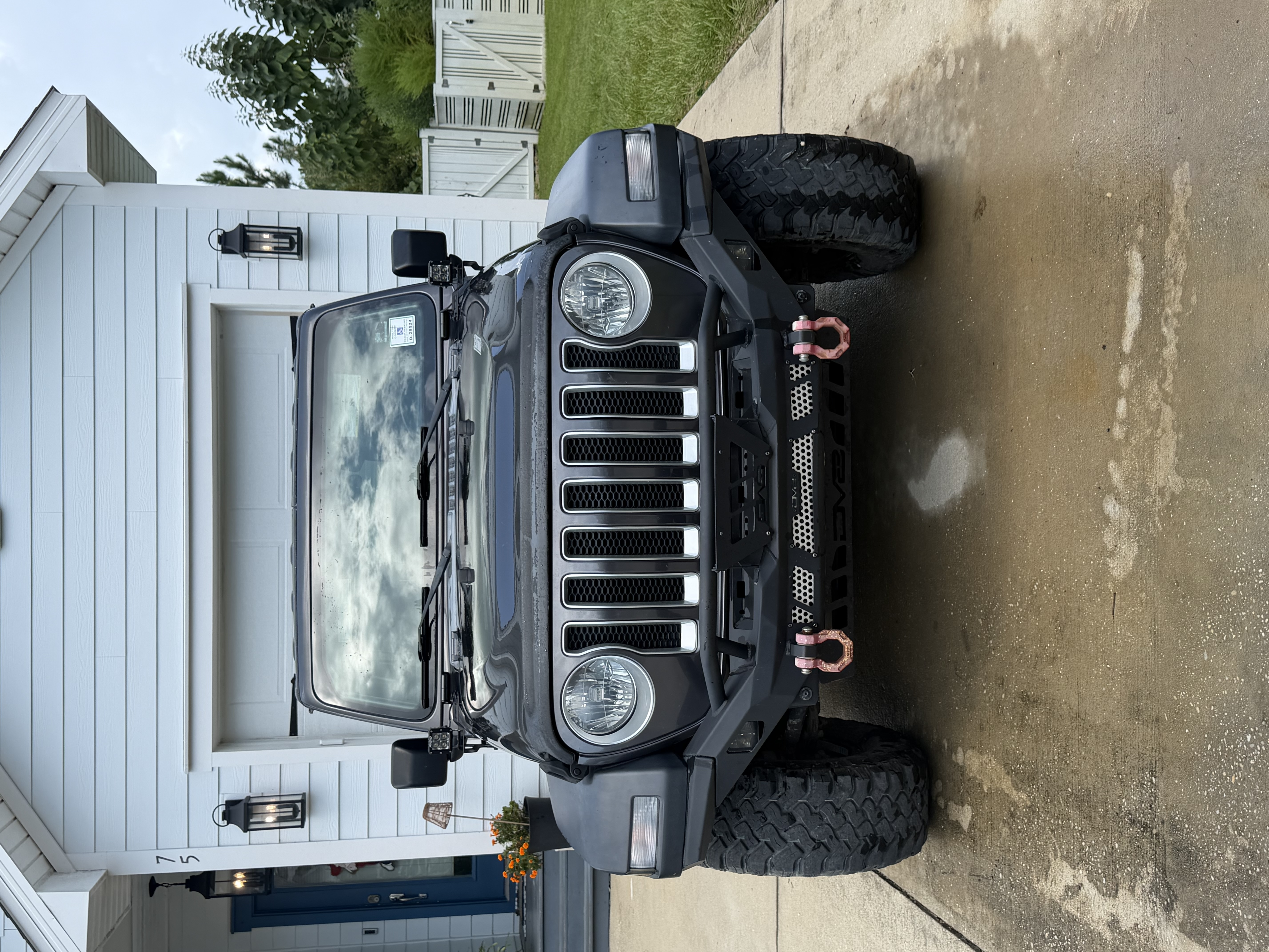 Used 2019 Jeep Wrangler Unlimited Sport S AWD/4WD image 4