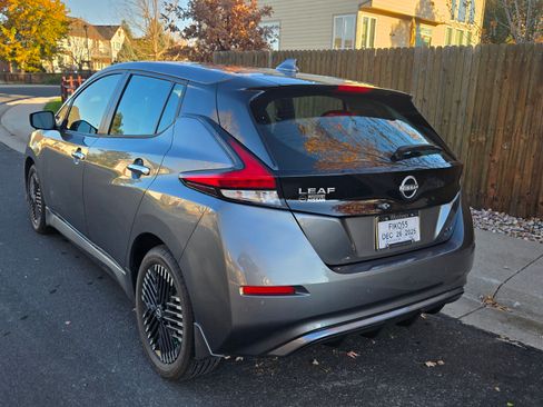 Used 2025 Nissan Leaf SV Plus image 4