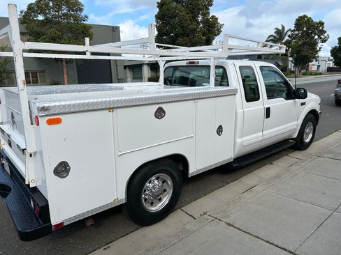 Used 2001 Ford F250 2WD SuperCab Super Duty image 22