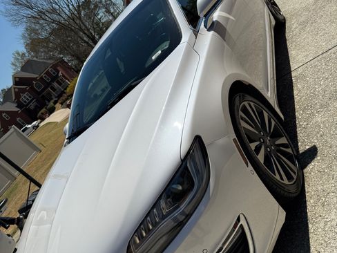 Used 2018 Lincoln MKZ Reserve w/ Technology Package image 8