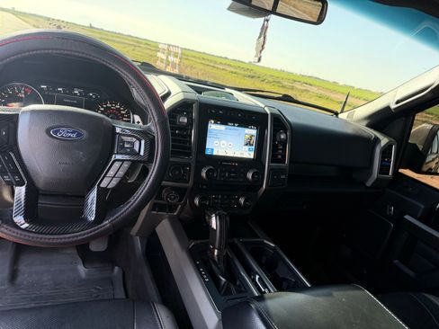 Used 2017 Ford F150 Raptor w/ Equipment Group 802A Luxury image 8