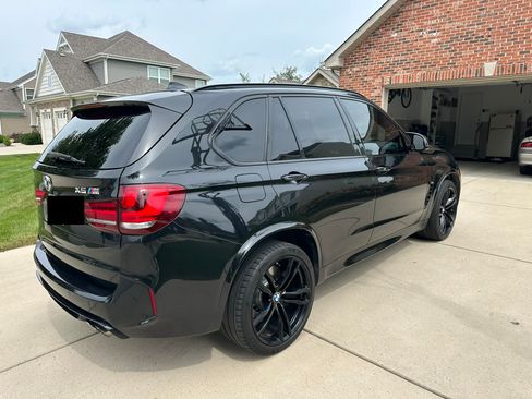 Used 2018 BMW X5 M AWD/4WD image 8