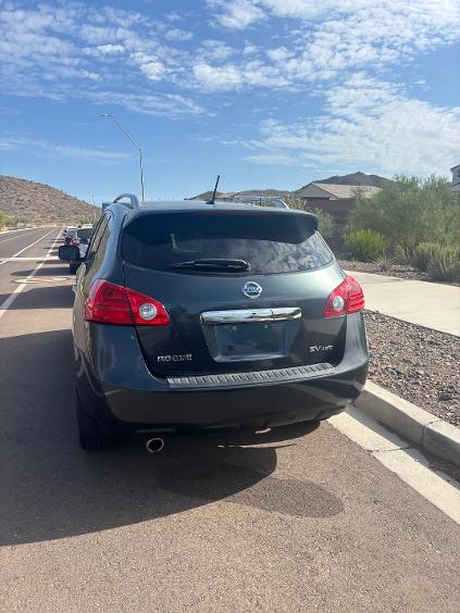 Used 2013 Nissan Rogue SV w/ Premium Pkg AWD/4WD image 6