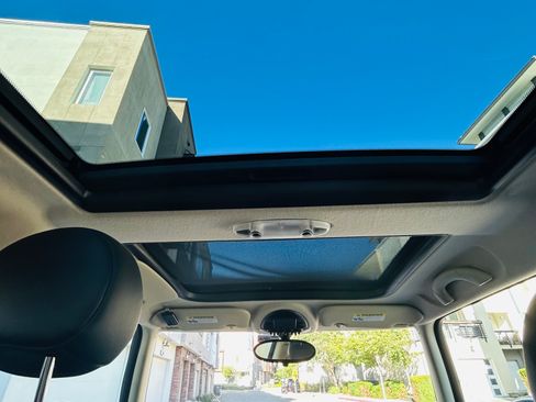 Used 2012 MINI Cooper Hardtop FWD image 16