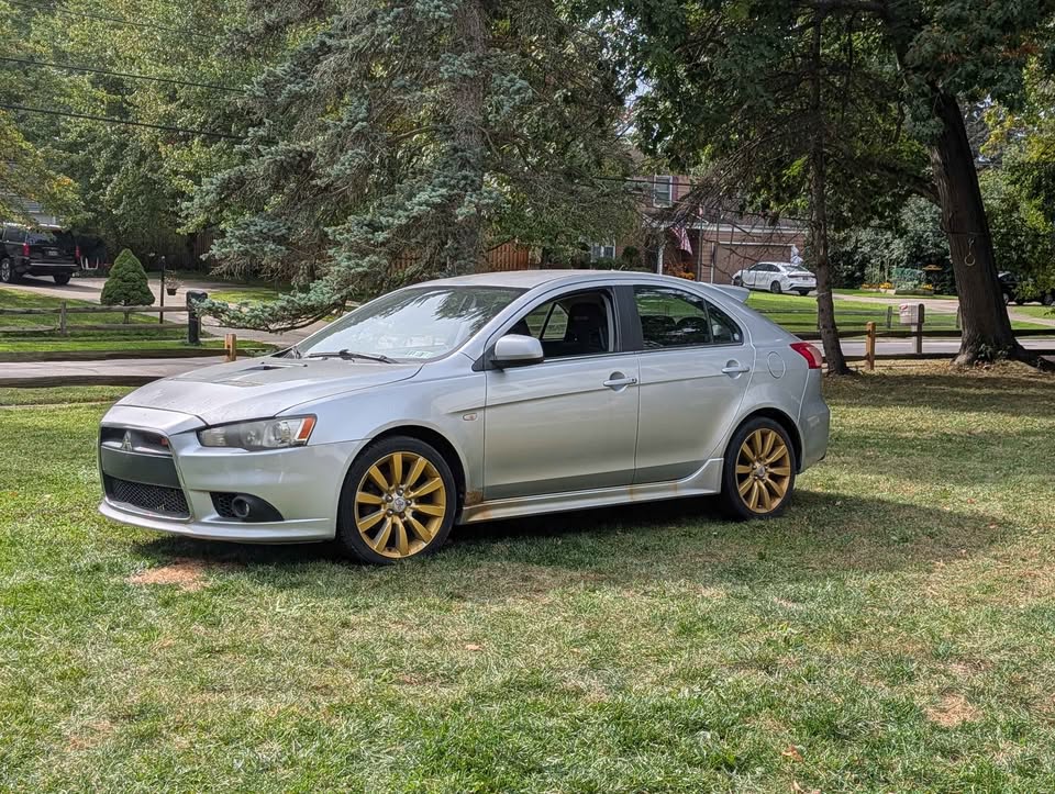 Used 2010 Mitsubishi Lancer Ralliart AWD/4WD image 2