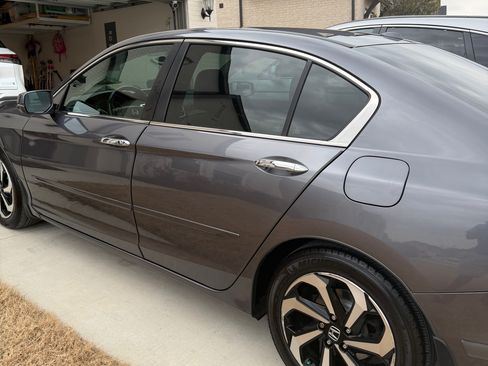 Used 2016 Honda Accord EX-L image 9