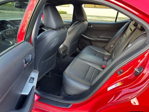 Used 2016 Lexus IS 350 image 13