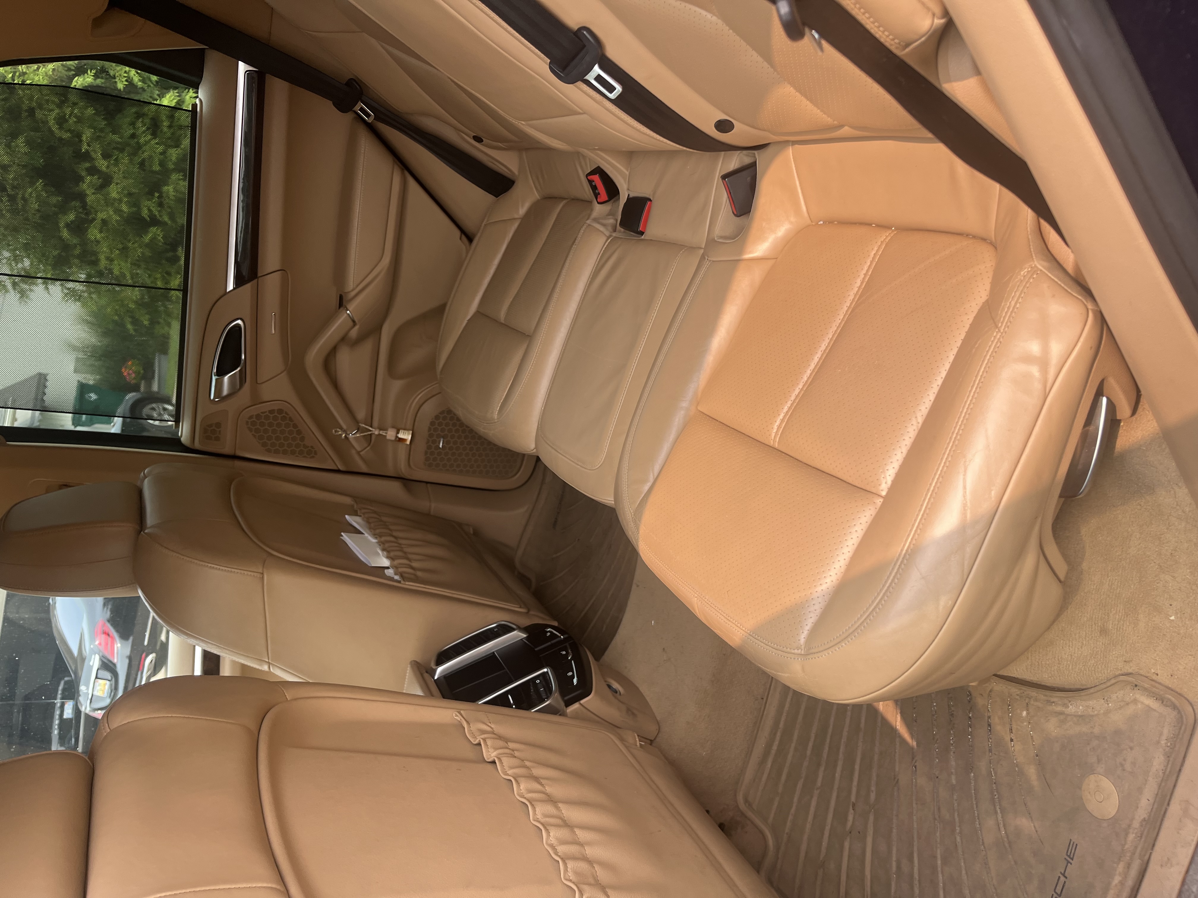 Used 2012 Porsche Cayenne S AWD/4WD image 5