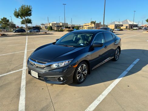 Used 2016 Honda Civic EX-L image 1