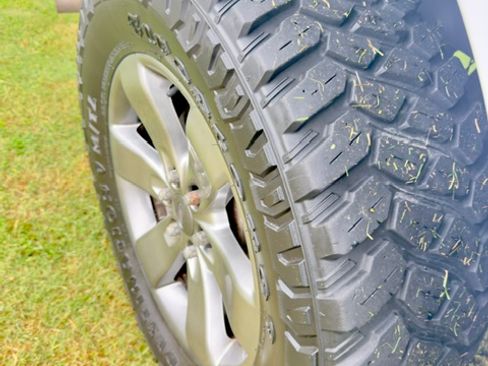 Used 2014 Ford F150 STX w/ Equipment Group 201A Mid AWD/4WD image 10